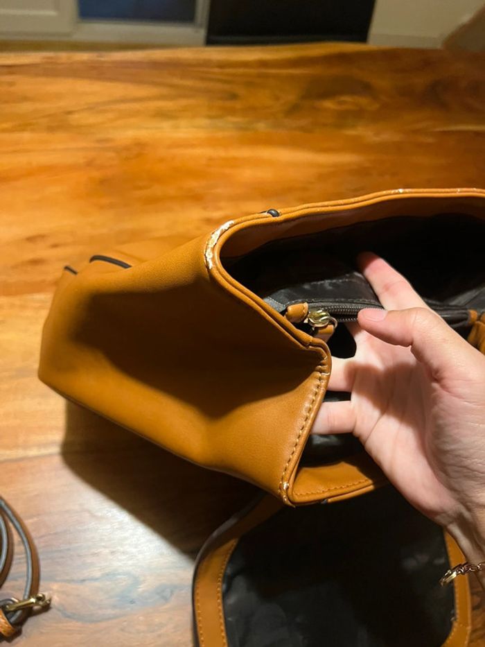 Sac Mac Douglas camel taille avec bandoulière - photo numéro 11