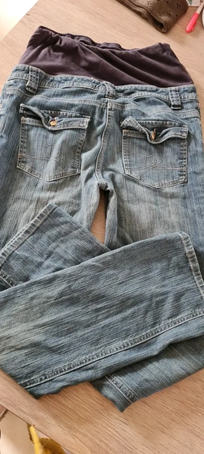 Jeans de grossesse  taille 38 - photo numéro 3