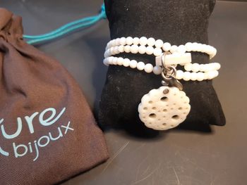 Nature bracelet avec pochette idéal cadeau de Noël