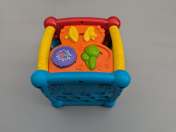 Cube d'éveil VTech - photo numéro 2