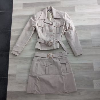 Ensemble tailleur femme (veste + jupe) beige Casual groupe taille M