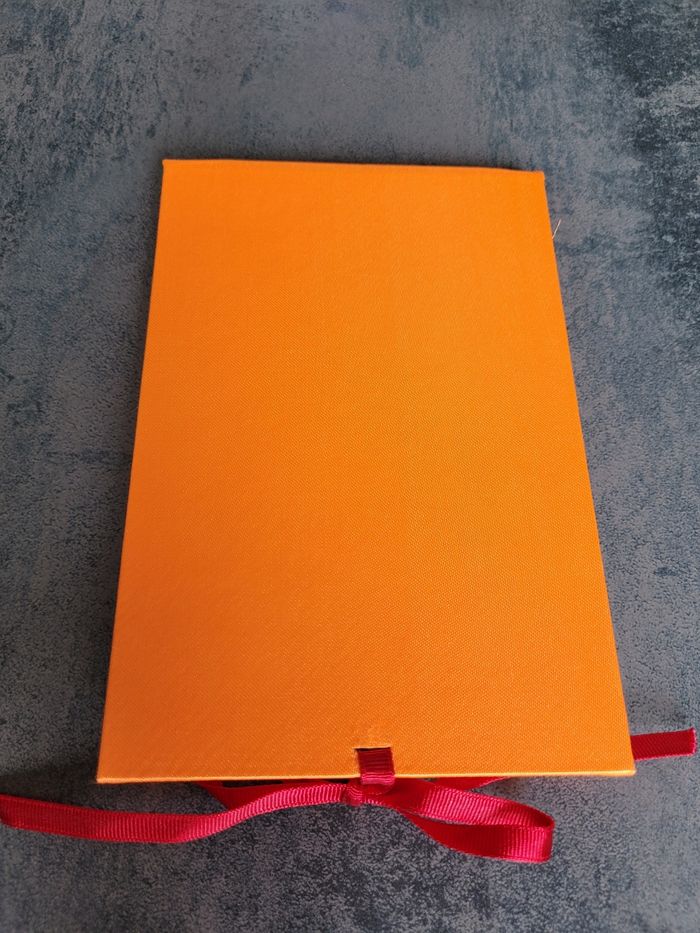 Album photos orange - photo numéro 3