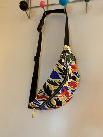 Sacoche banane comme neuve