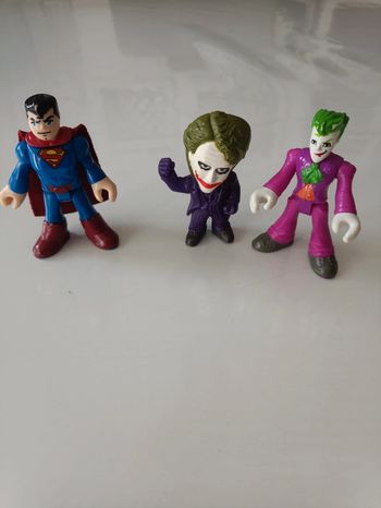 Lot figurines DC.