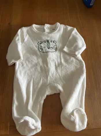 Pyjama grenouillère velours naissance