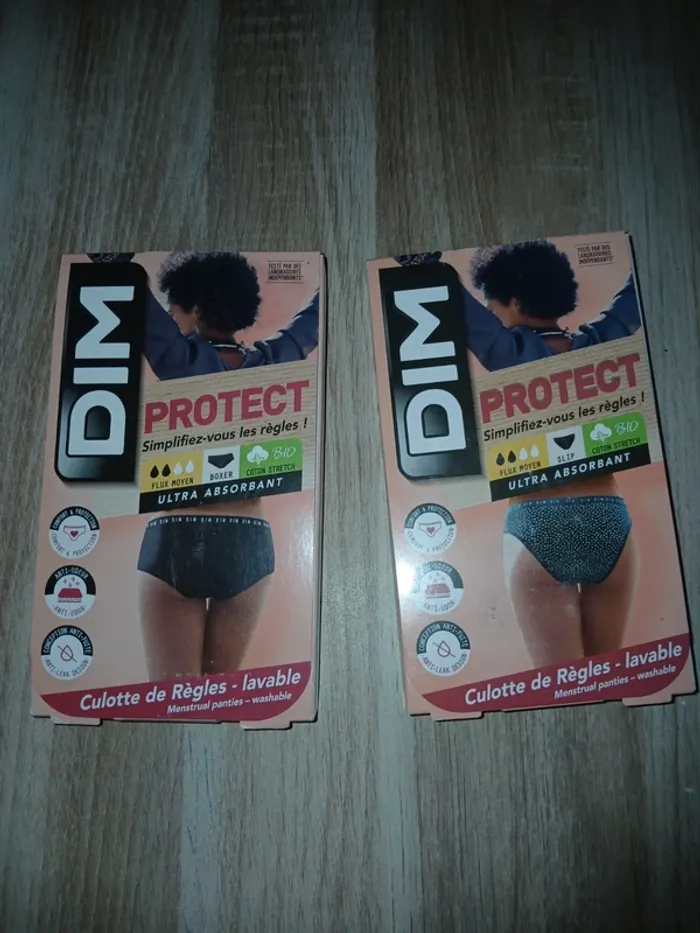 Lot de 2 culottes de règles DIM, T 44/46