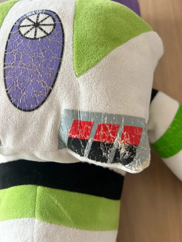 Très grande peluche buzz l’éclair toy story - photo numéro 7