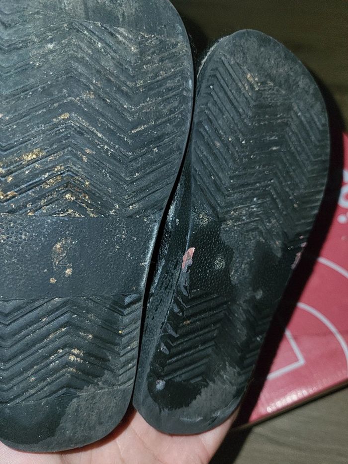 Bottines taille 25 - photo numéro 4