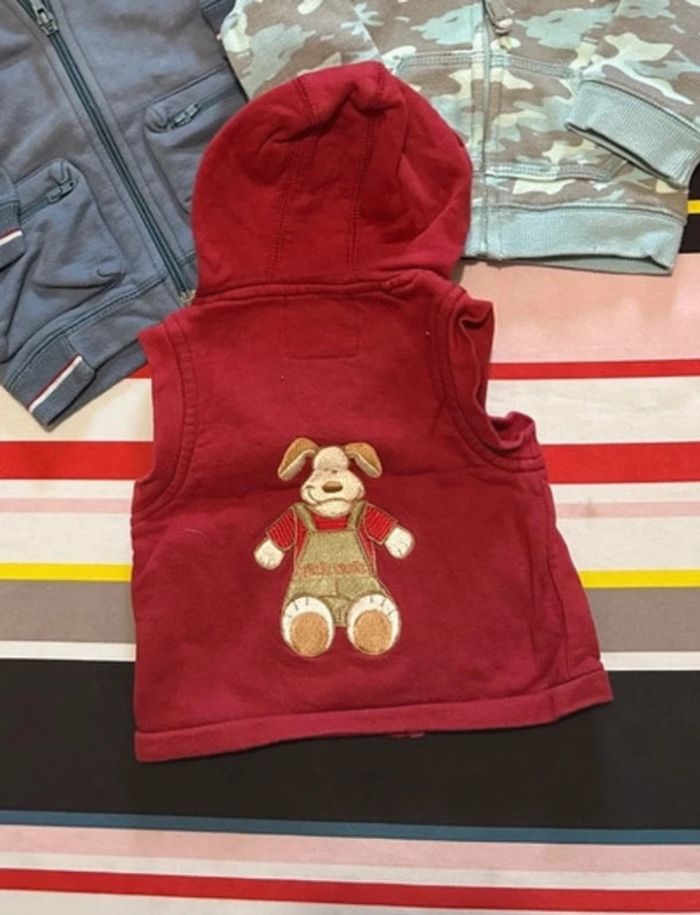 Lot 2 gilets 3 mois garçon - photo numéro 2