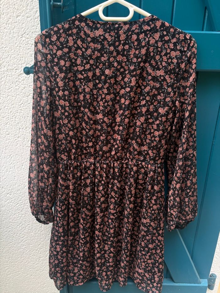 Robe fleurie Zara - photo numéro 3
