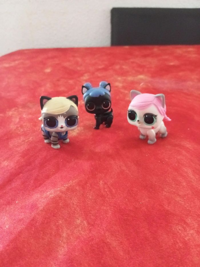 3 figurines pets lol surprise