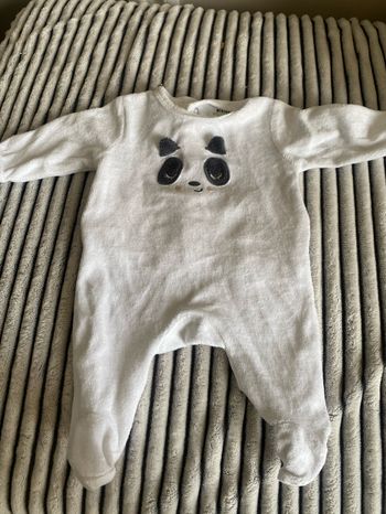 Lot de 7 Pyjama en Velour.