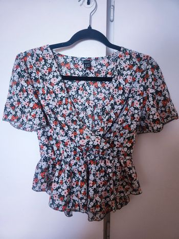 Blouse chemise fleurie neuve
