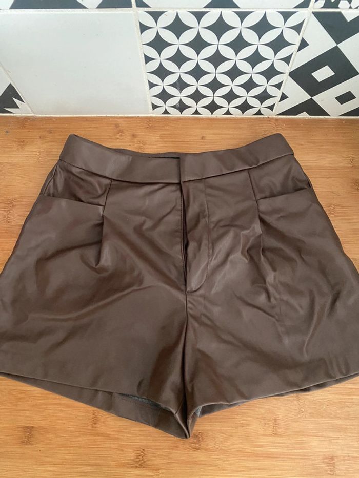 Short simili cuir Zara