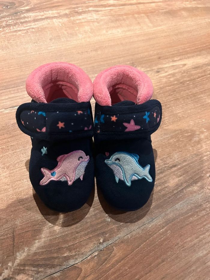 Chaussons isotoner taille 23