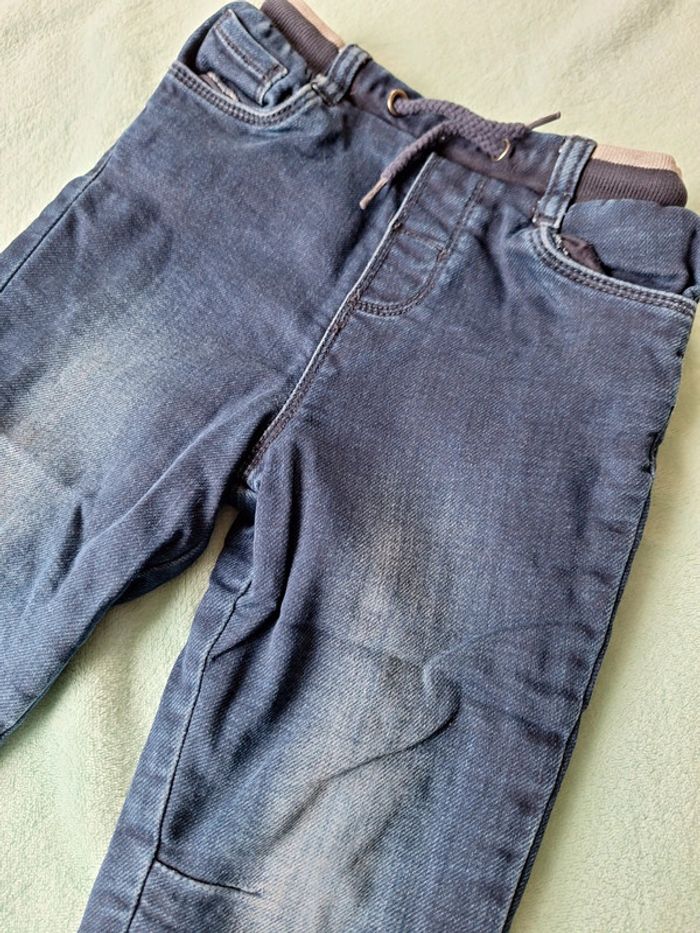 Jean doublé hiver taille 36 mois - photo numéro 3