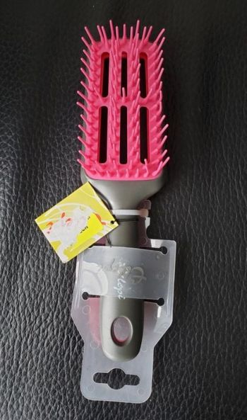 Brosse à cheveux ellepi
