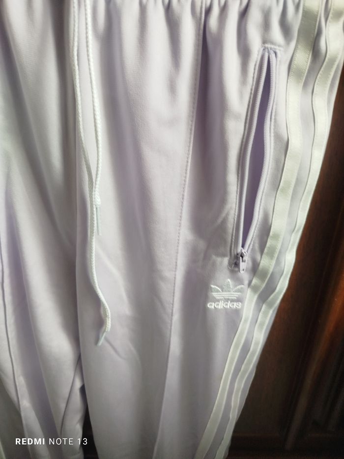 #kytie11ansfille. Jogging taille 11/12 ans - photo numéro 2