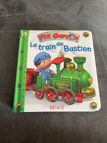 Livre bébé p’tit garçon le train de Bastien
