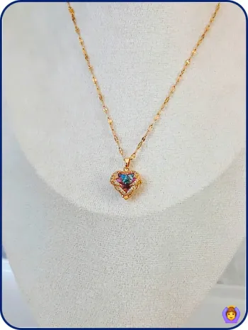 Collier doré pendentif cœur violet – Style princesse romantique
