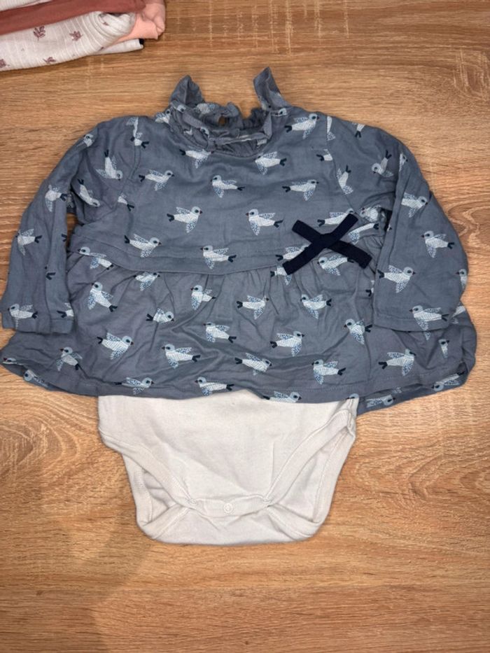 🌷Lot de 8 hauts manches longues fin taille 6 mois🌷 - photo numéro 9