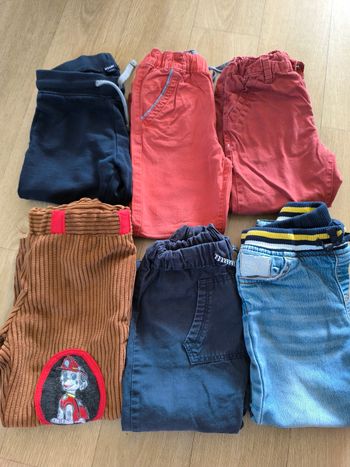 6 pantalons et 3 salopettes 