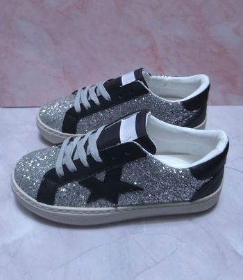 Baskets Femme Paillettes Argentées - Style Étoile Noire - Neuves Taille 36