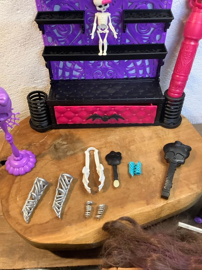 La fabriqué a Monster Monster High mattel - photo numéro 4