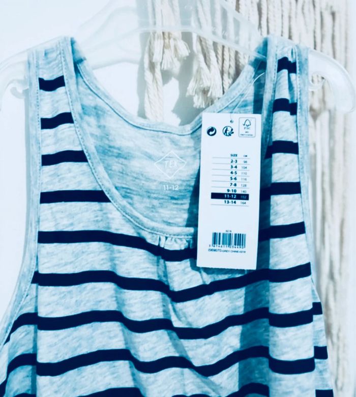 Ravissante Robe d’été NEUVE 11/12 ans – Douce & tendance ! - photo numéro 3