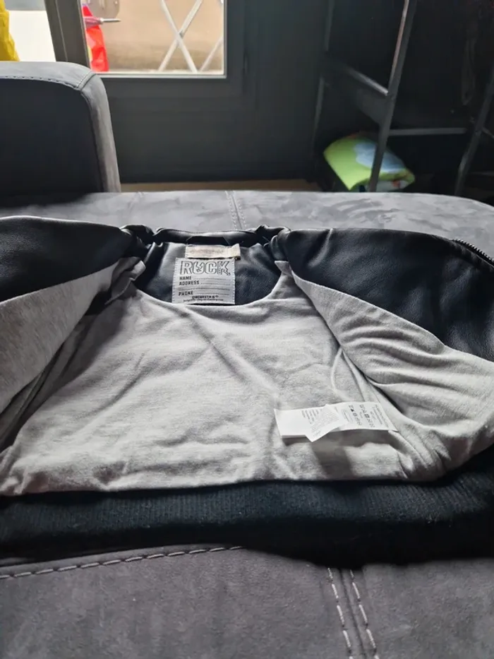 Veste similicuir - photo numéro 4
