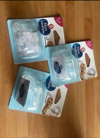 Lot de 3 tétines physiologiques pour biberon