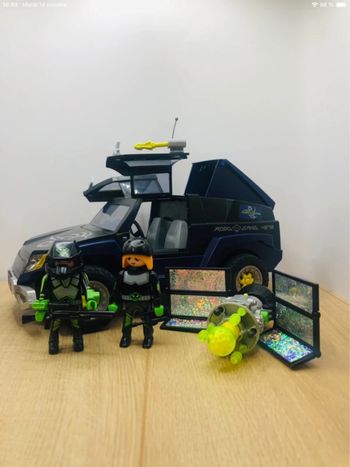 Voiture Voleur  playmobil