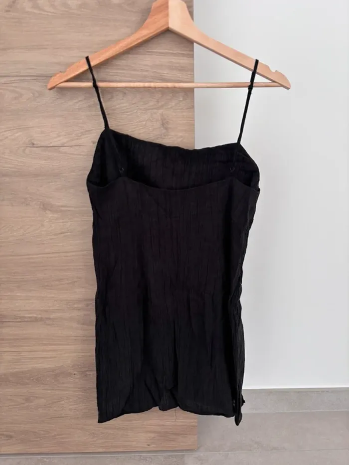 Mini robe noire - photo numéro 3