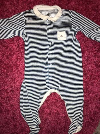 Pyjama petit bateau 6 Mois bon état