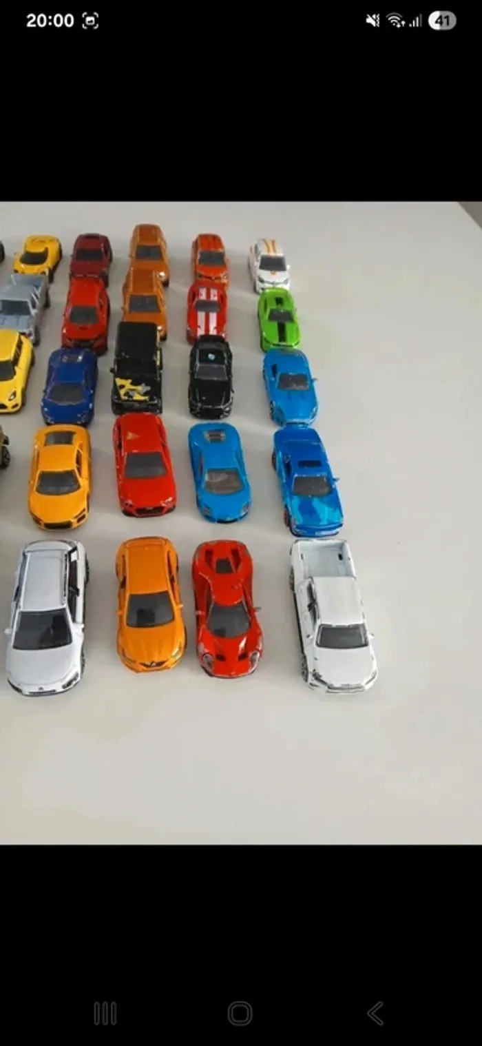 lot de 40 voitures majorette - photo numéro 2