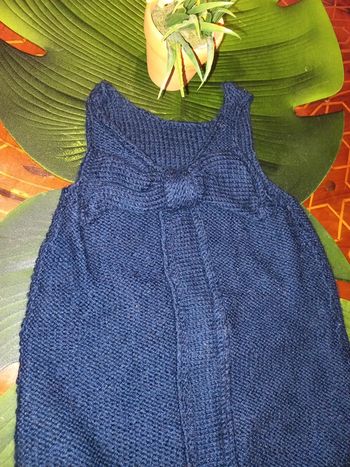 Robe faite main TU 6 à 12 mois selon bb marine