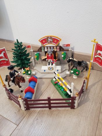 Piste d'obstacles hippiques