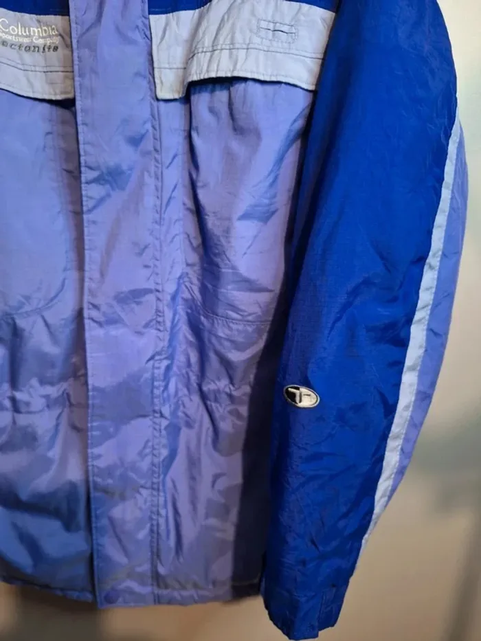 Blouson  / Columbia  violet – Taille 14 /16 ans -  series tectonite / imperméable - brodé (280) - photo numéro 4