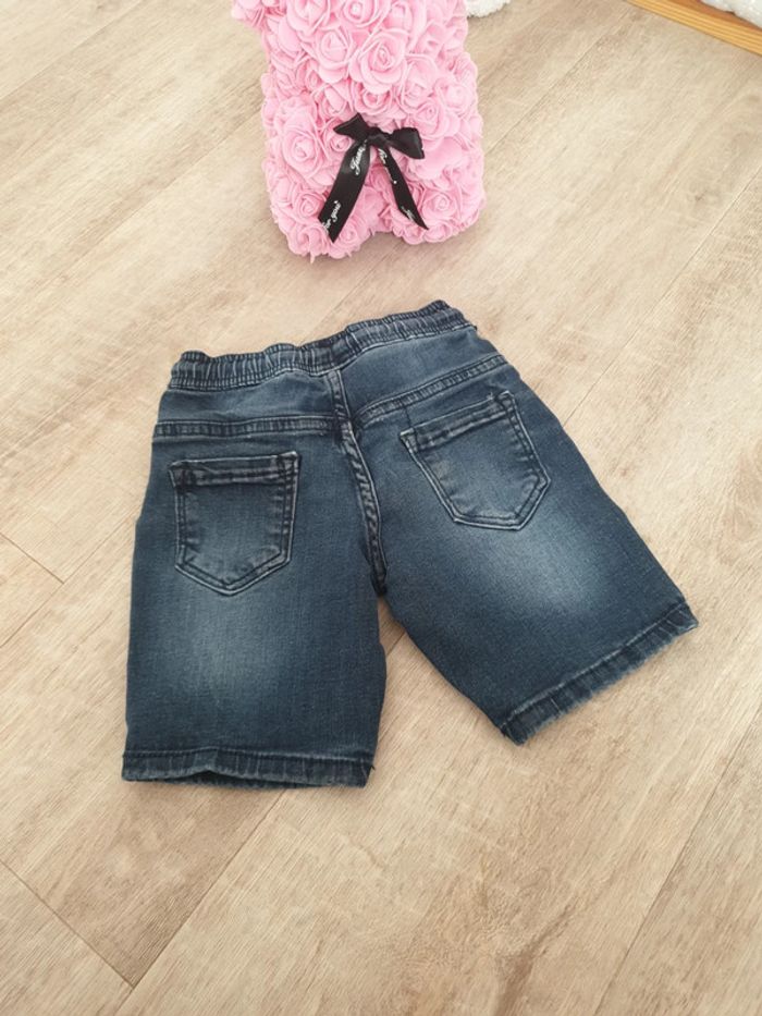 Short jean 4ans - photo numéro 3