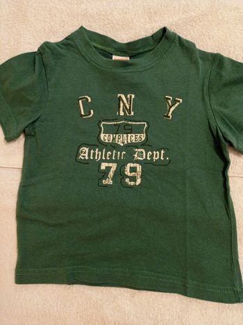 Le loup s'est-il installé dans le polo manche courte marque complice taille 3 ans couleur vert