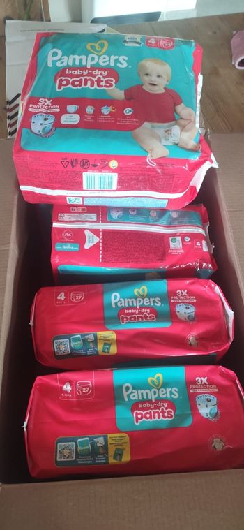 Lot de 5 paquets de Pampers