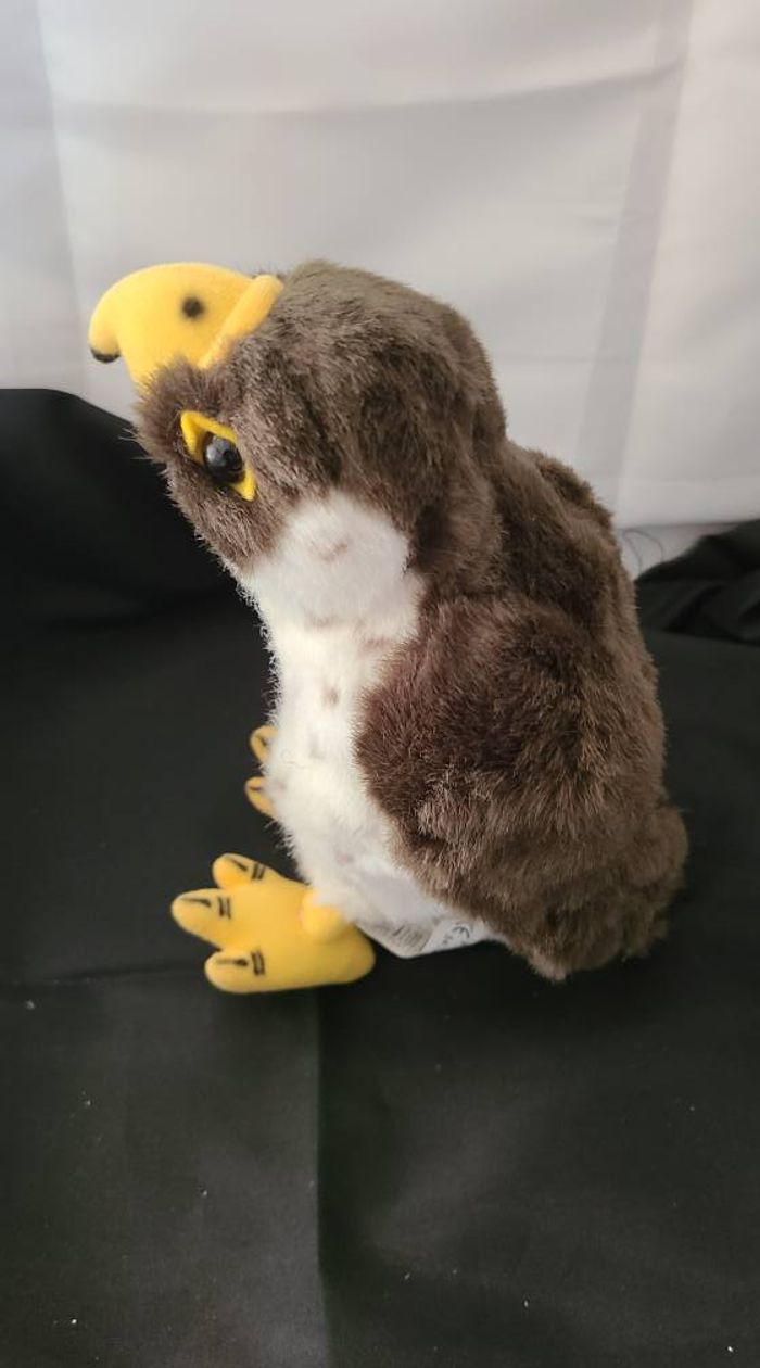 Faucon en peluche en forme de faucon - photo numéro 5