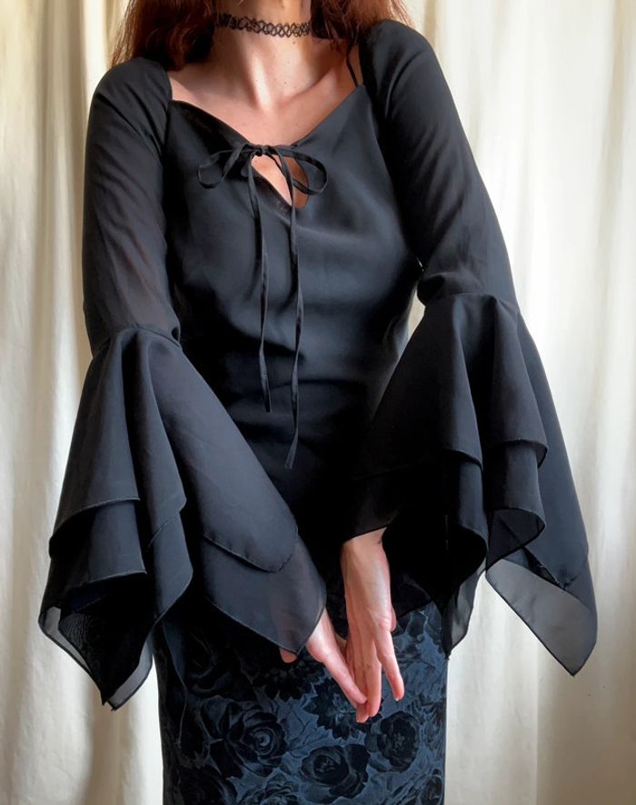 Blouse manches 🦇 Whimsigoth Goth Vampire vintage 90s - Taille S/M - photo numéro 3