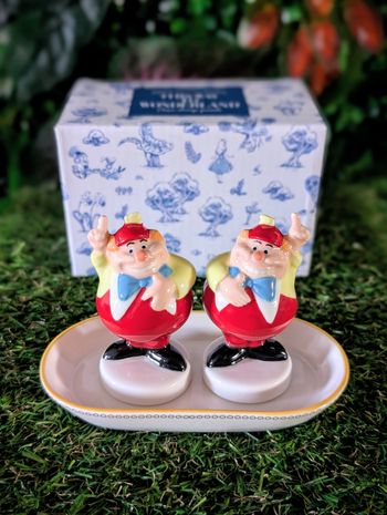 Salière et poivrière Tweedle dee et dum neuf 