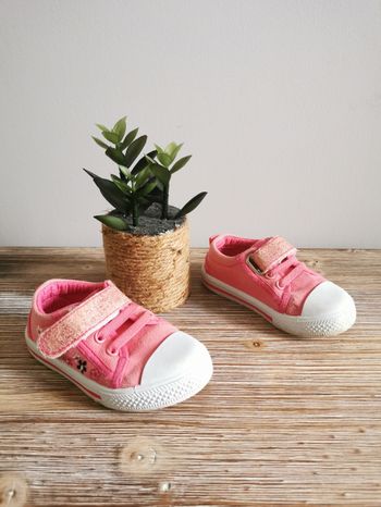 Tennis rose en toile Boîte à Malices Pointure 21