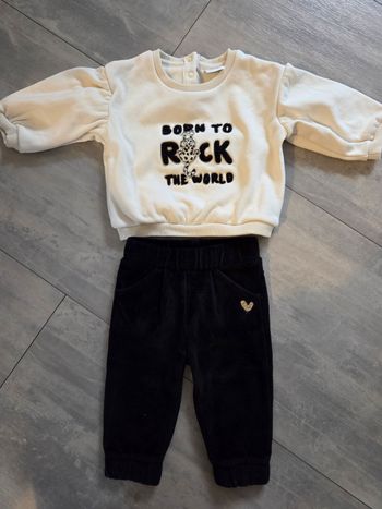 Ensemble fille 9 mois tape à l'œil