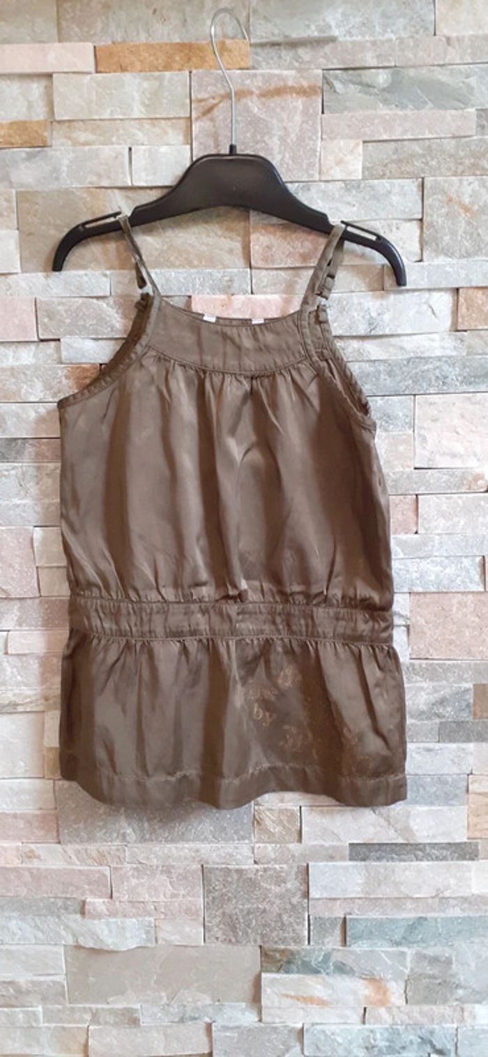 Robe satinée marron 5 ans 3 pommes