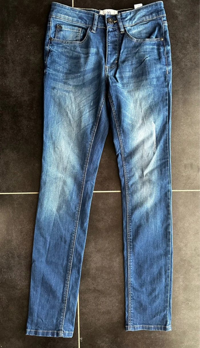 Jean Bizzbee T34