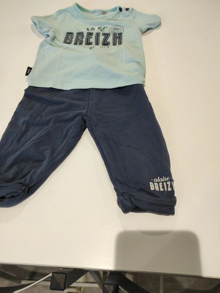 Ensemble 12 mois - photo numéro 3