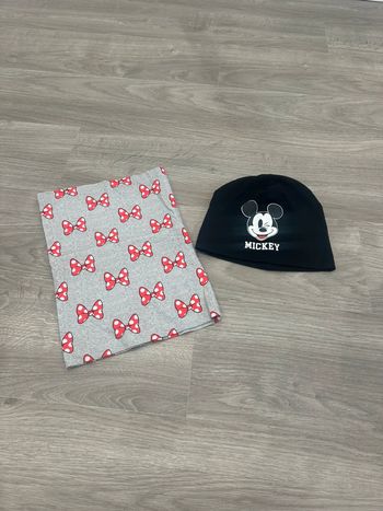 Bonnet et écharpe Disney